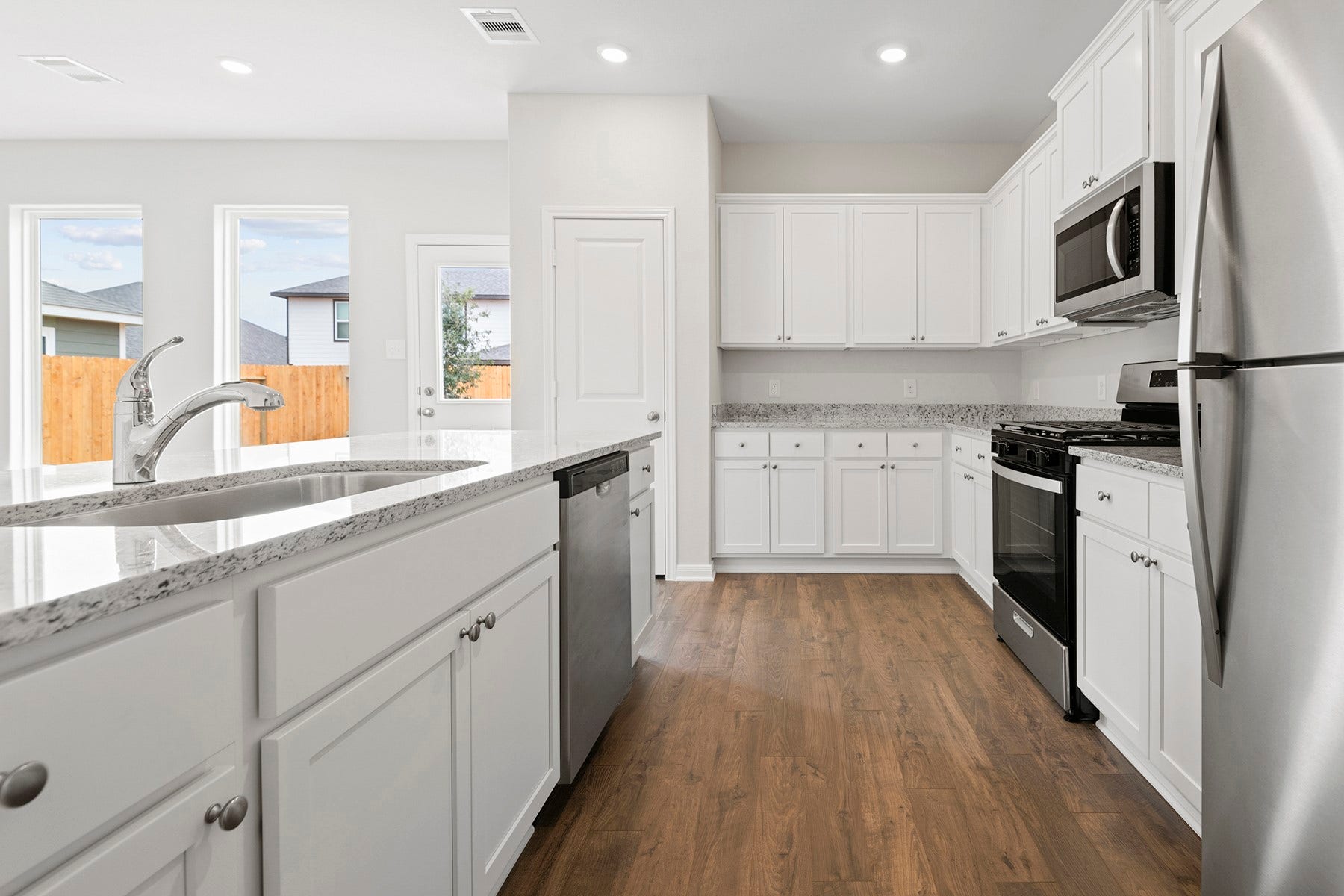 5758 Wild Iris Drive, Magnolia, TX 77354 5758 Wild Iris Drive, Magnolia, TX 77354