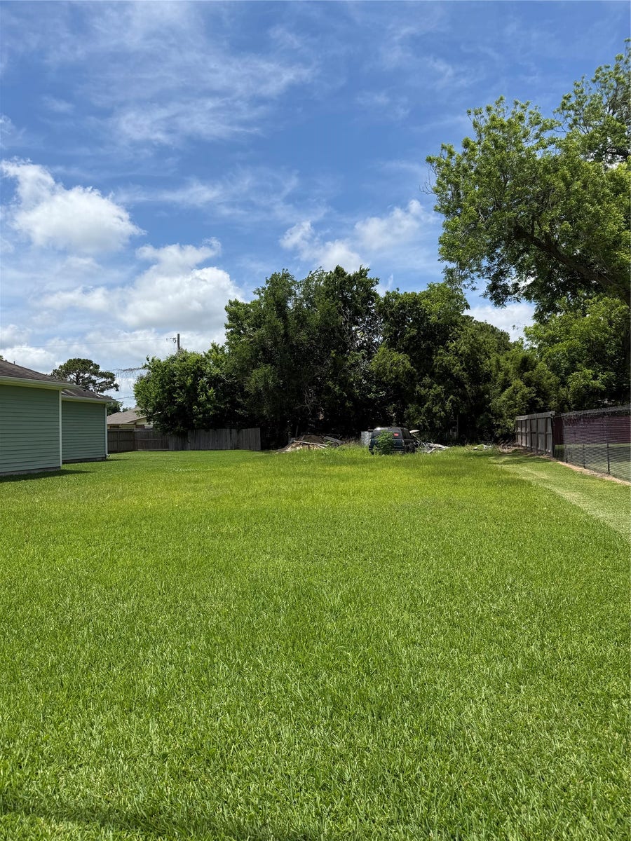 Property photo for 105 S Fulton Street, Texas City, TX
