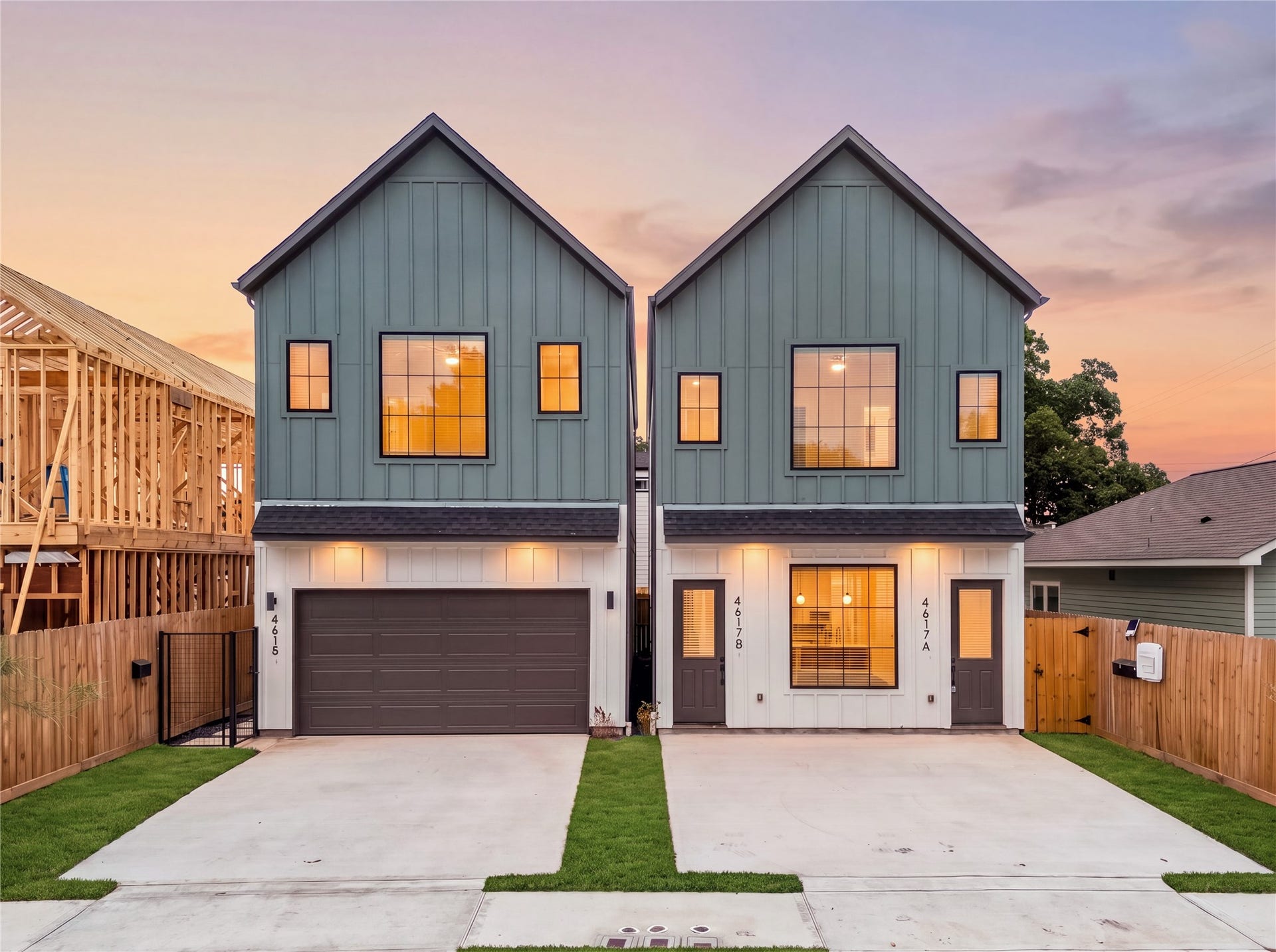 4615 Buck Street, Houston, TX 77020 Single family home on the left. 2 car garage with ample parking for guests.