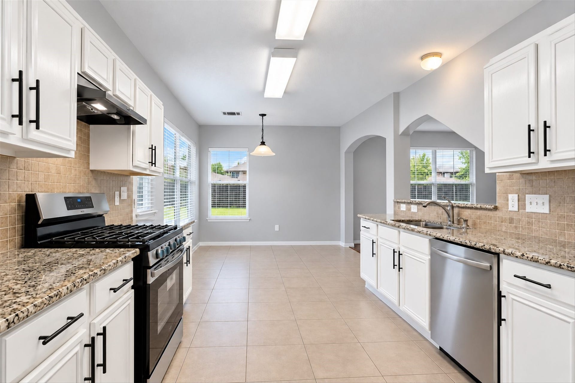 25039 Galium Meadows, Tomball, TX 77375 25039 Galium Meadows, Tomball, TX 77375