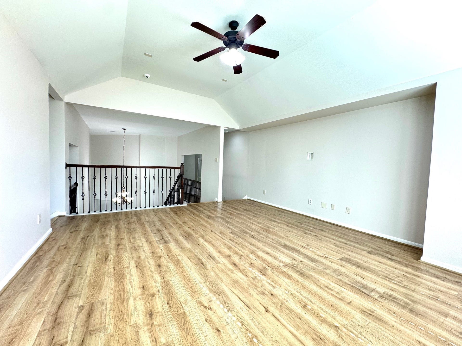 9919 Rochs Hill Court Corner, Katy, TX 77494 Game room