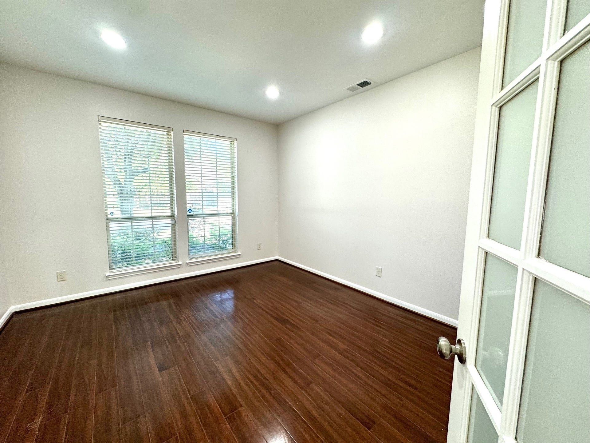 9919 Rochs Hill Court Corner, Katy, TX 77494 Office