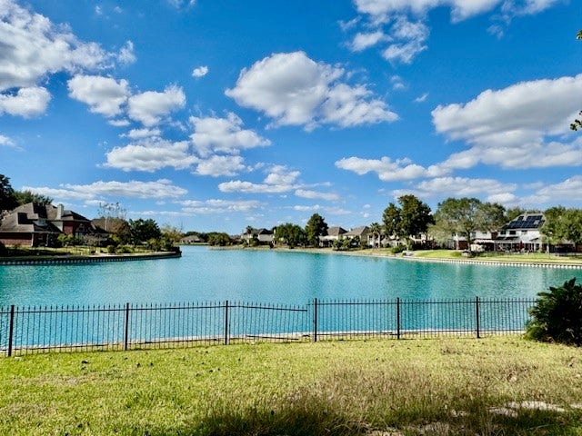Property photo for 6806 Sable River Court, Missouri City, TX