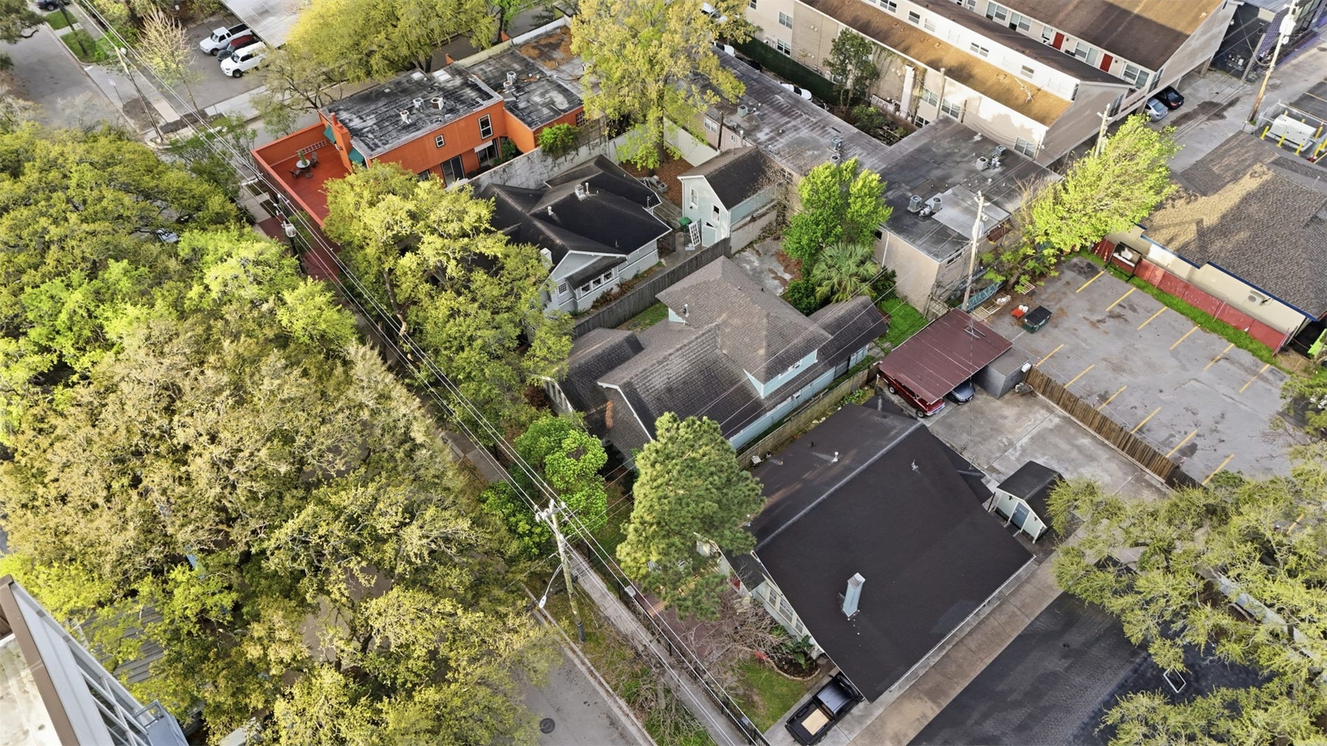 3308 Yupon Street, Houston, TX 77006 3308 Yupon Street, Houston, TX 77006
