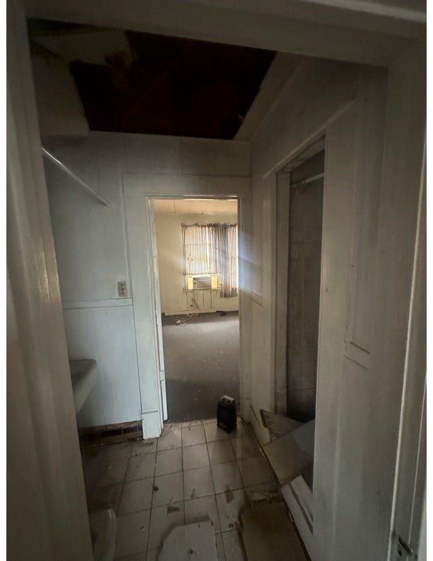 3308 Yupon Street, Houston, TX 77006 Upstairs Unit