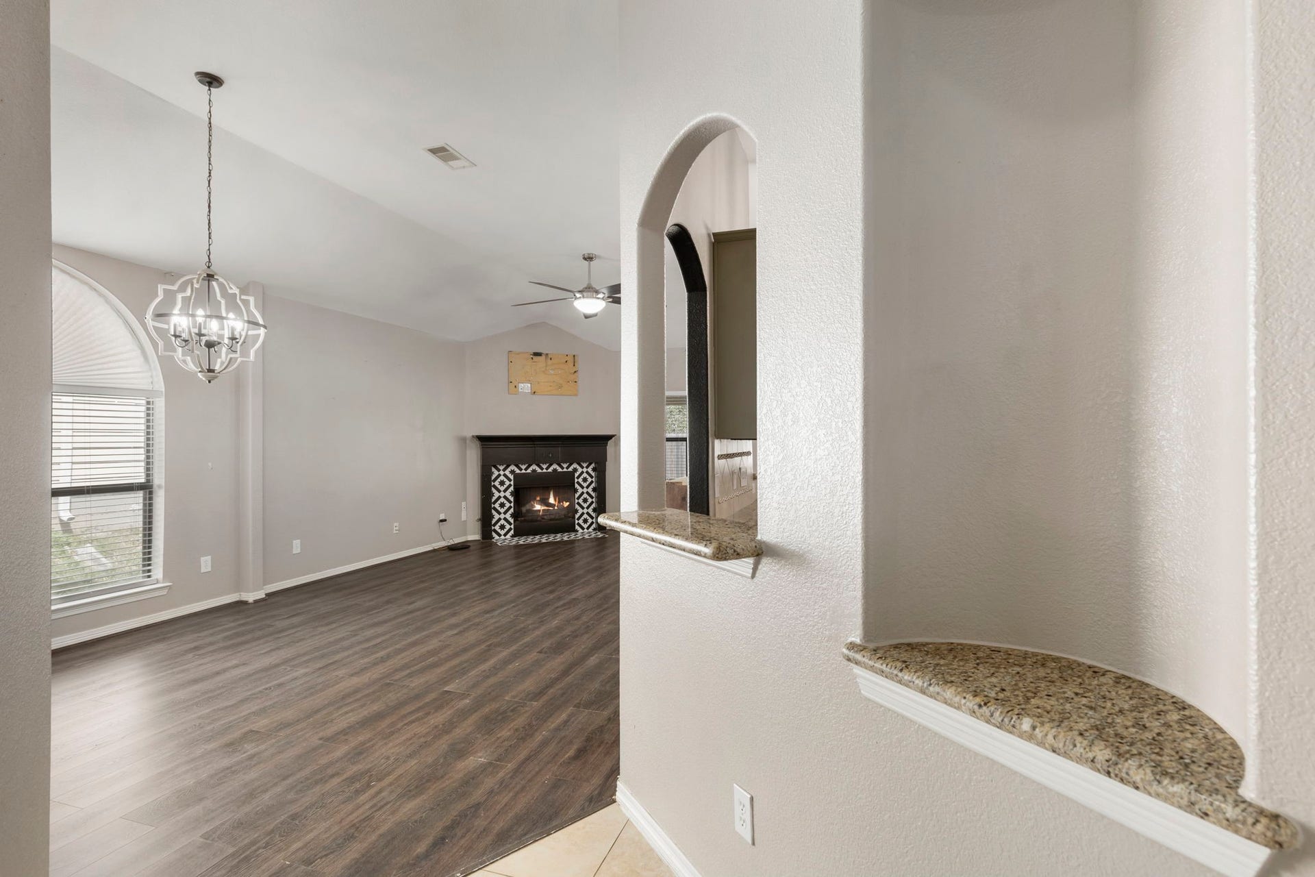 8022 N Tarrytown Crossing Drive, Conroe, TX 77304 8022 N Tarrytown Crossing Drive, Conroe, TX 77304