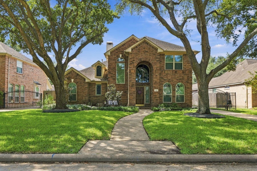 Property photo for 410 Wellington Point, Houston, TX