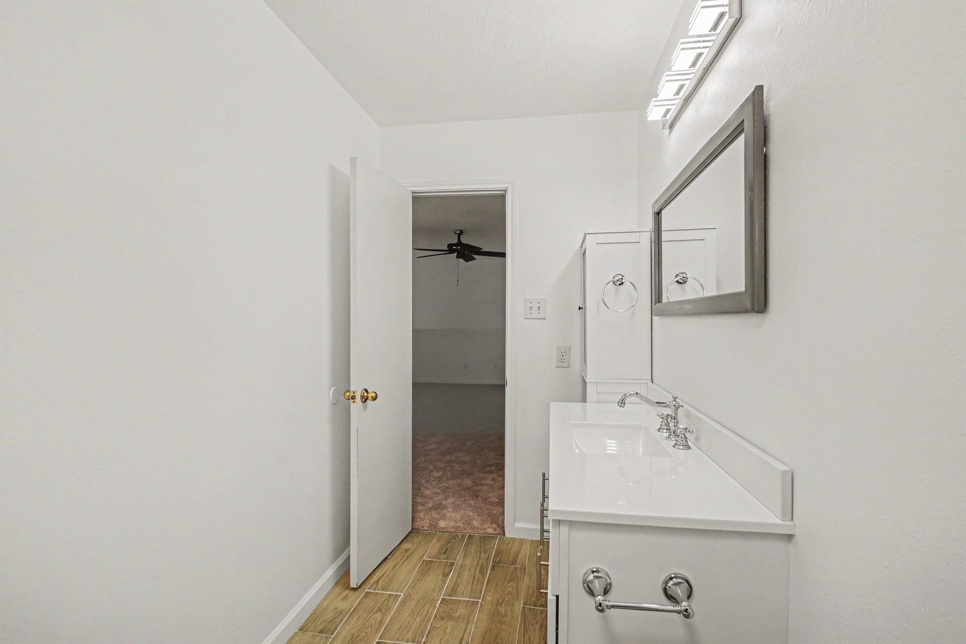3234 Lee Circle, Pearland, TX 77581 3234 Lee Circle, Pearland, TX 77581