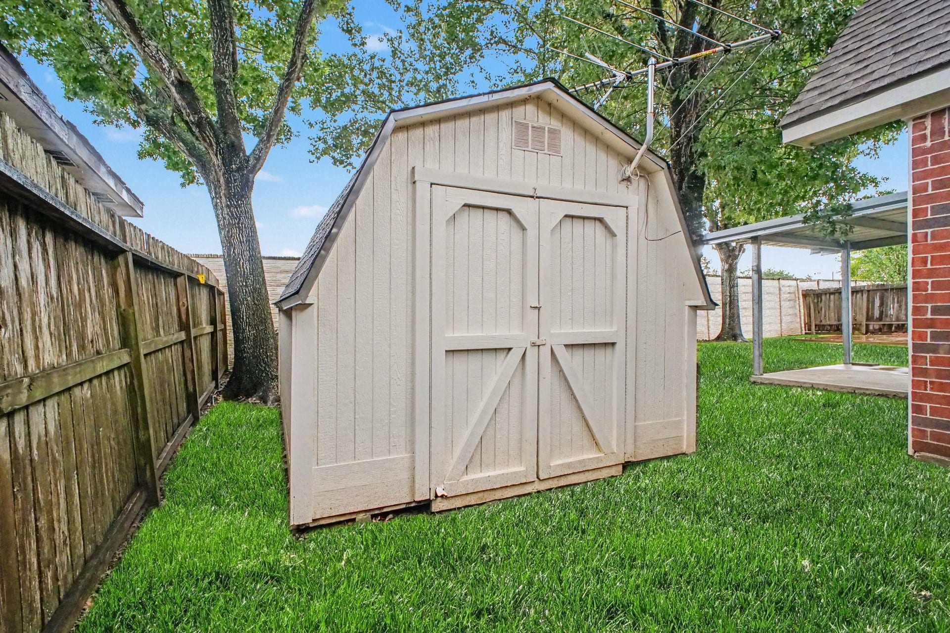 3234 Lee Circle, Pearland, TX 77581 3234 Lee Circle, Pearland, TX 77581