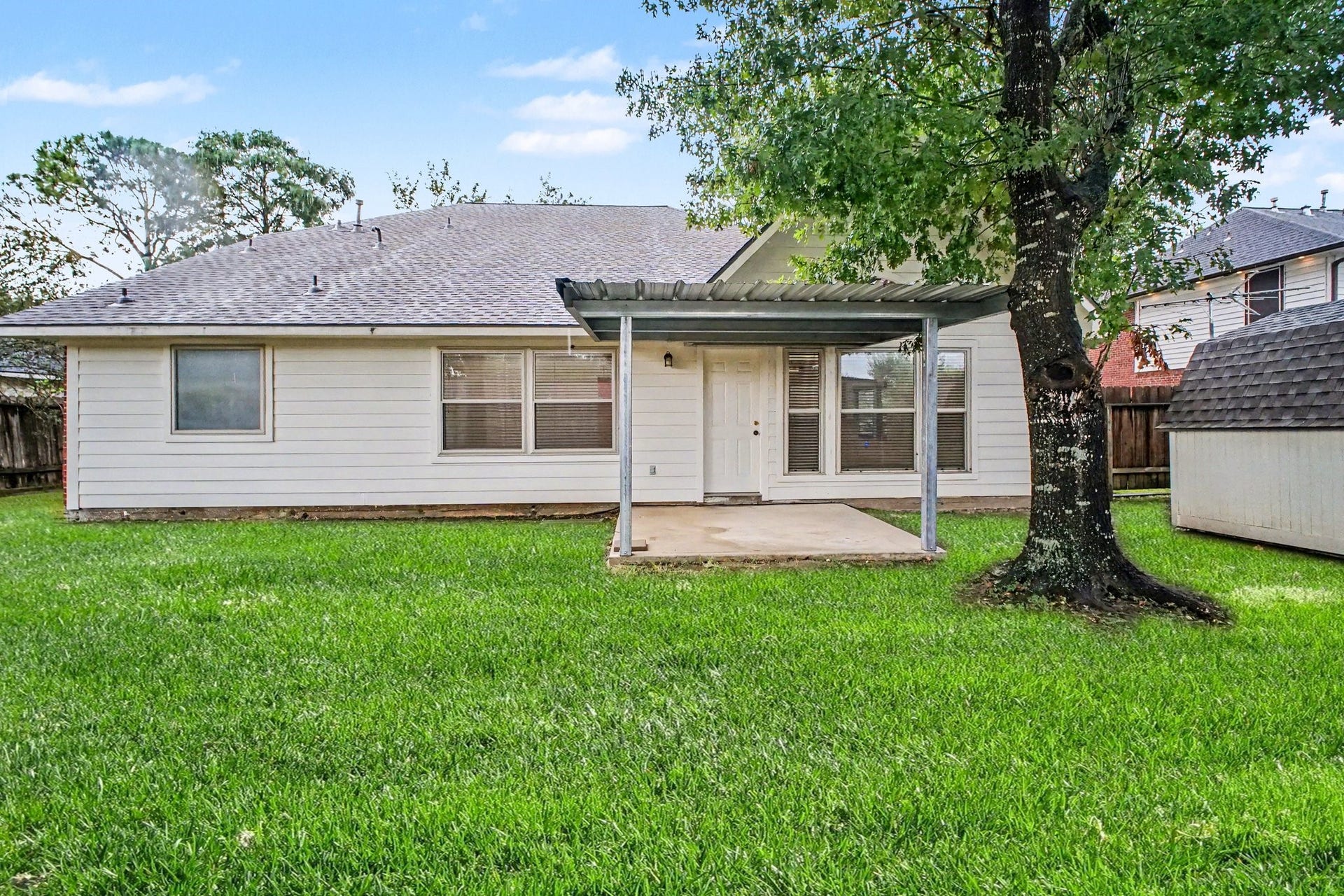 3234 Lee Circle, Pearland, TX 77581 3234 Lee Circle, Pearland, TX 77581