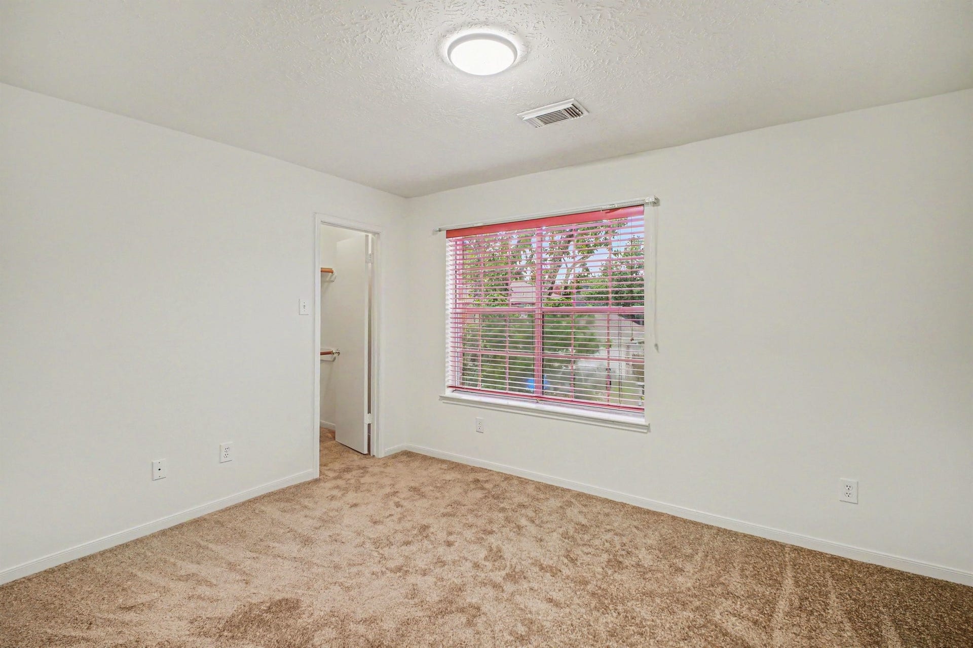 3234 Lee Circle, Pearland, TX 77581 3234 Lee Circle, Pearland, TX 77581