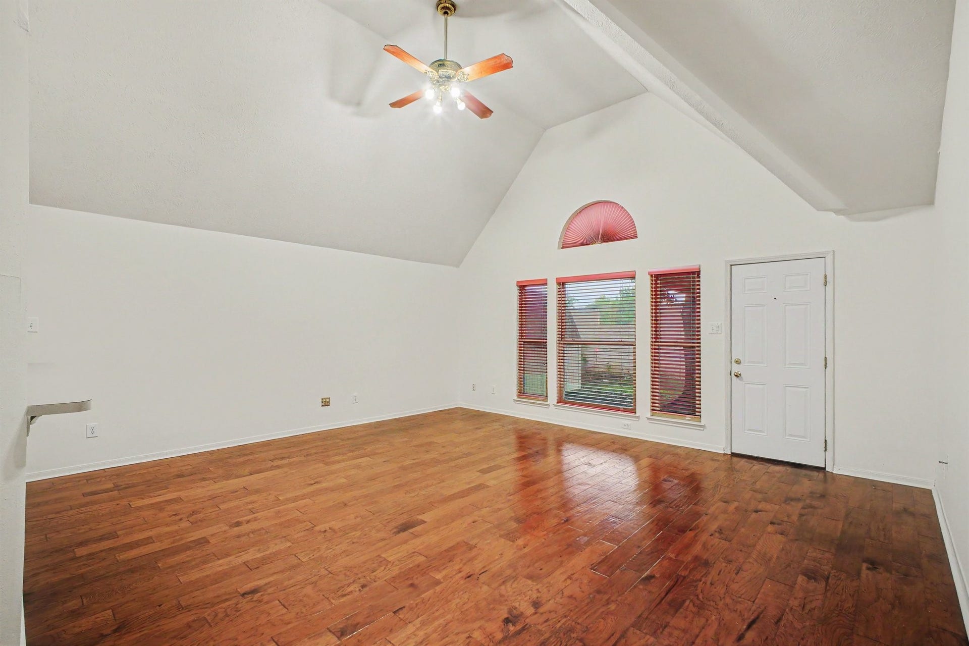 3234 Lee Circle, Pearland, TX 77581 3234 Lee Circle, Pearland, TX 77581