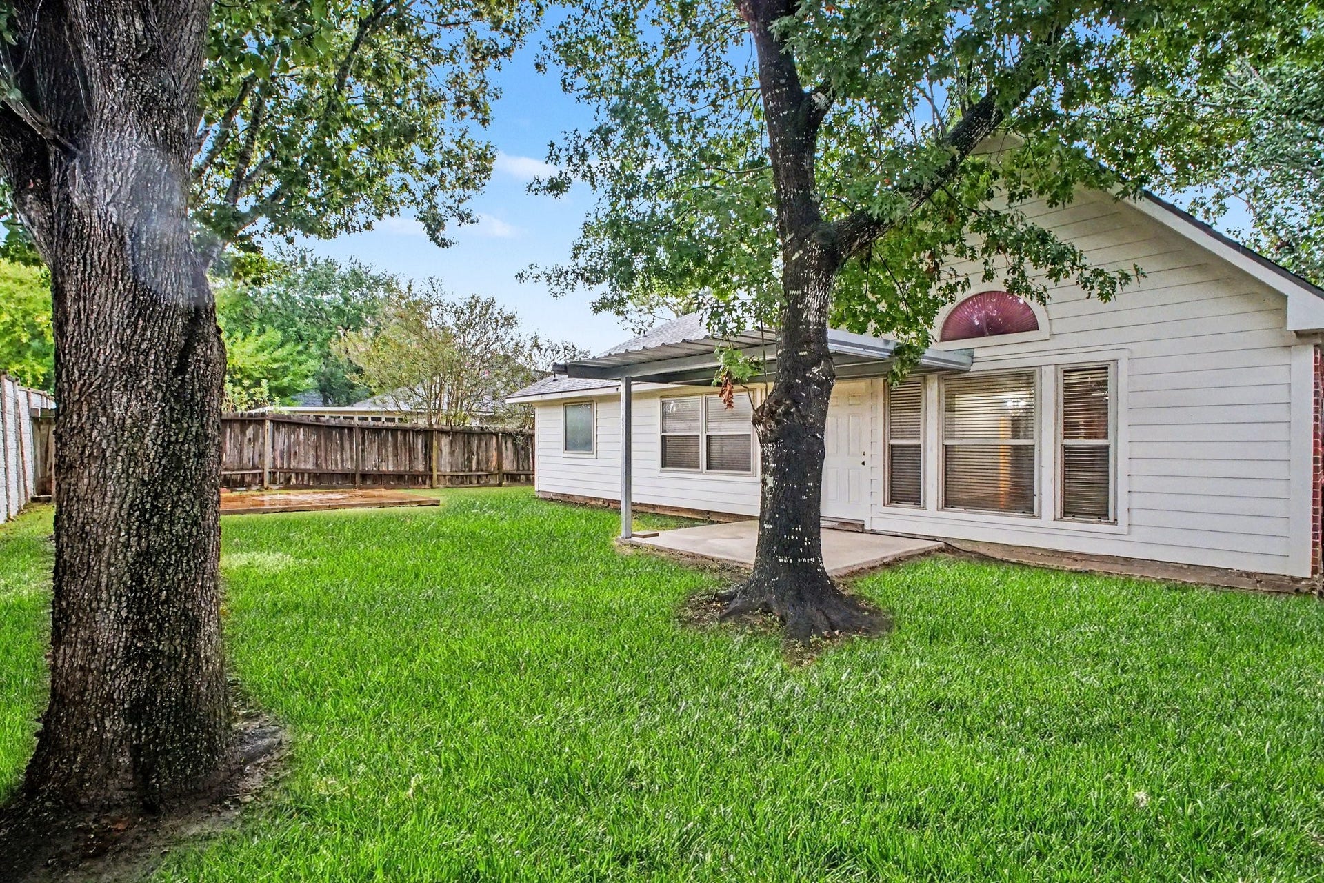 3234 Lee Circle, Pearland, TX 77581 3234 Lee Circle, Pearland, TX 77581