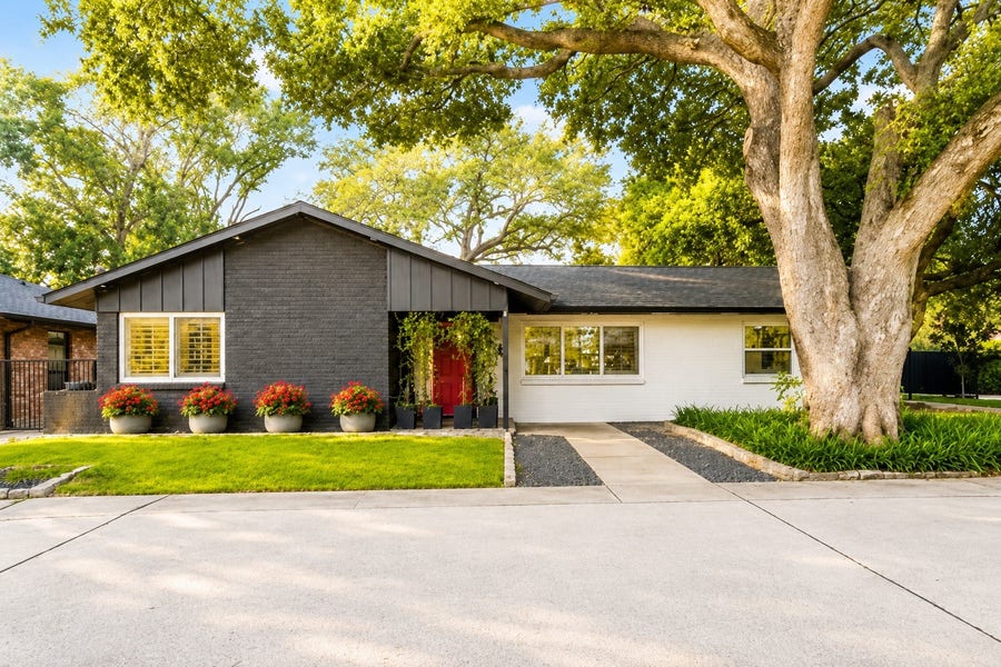 Property photo for 2302 Chimney Rock Road, Houston, TX