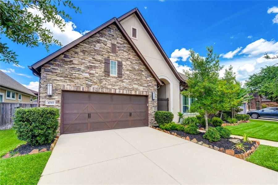 Property photo for 4711 Magnolia Summit Lane, Katy, TX