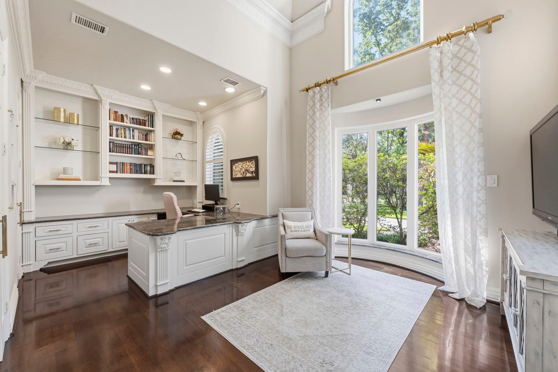 63 NW Chancery Place NW, The Woodlands, TX 77381 63 NW Chancery Place NW, The Woodlands, TX 77381