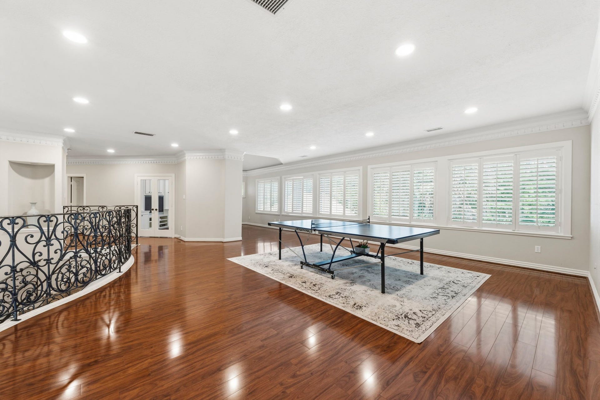 63 NW Chancery Place NW, The Woodlands, TX 77381 63 NW Chancery Place NW, The Woodlands, TX 77381