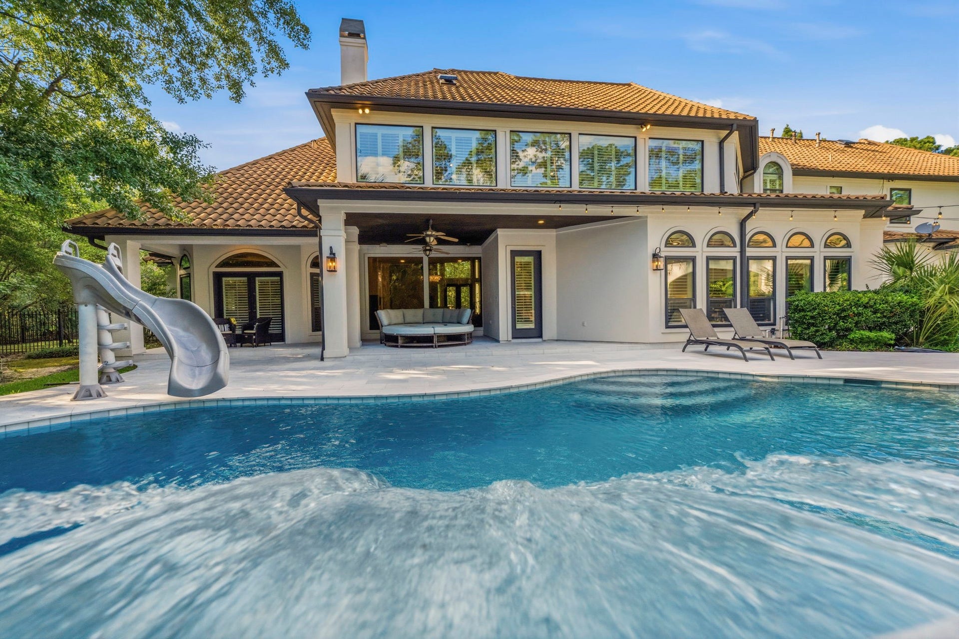 63 NW Chancery Place NW, The Woodlands, TX 77381 63 NW Chancery Place NW, The Woodlands, TX 77381