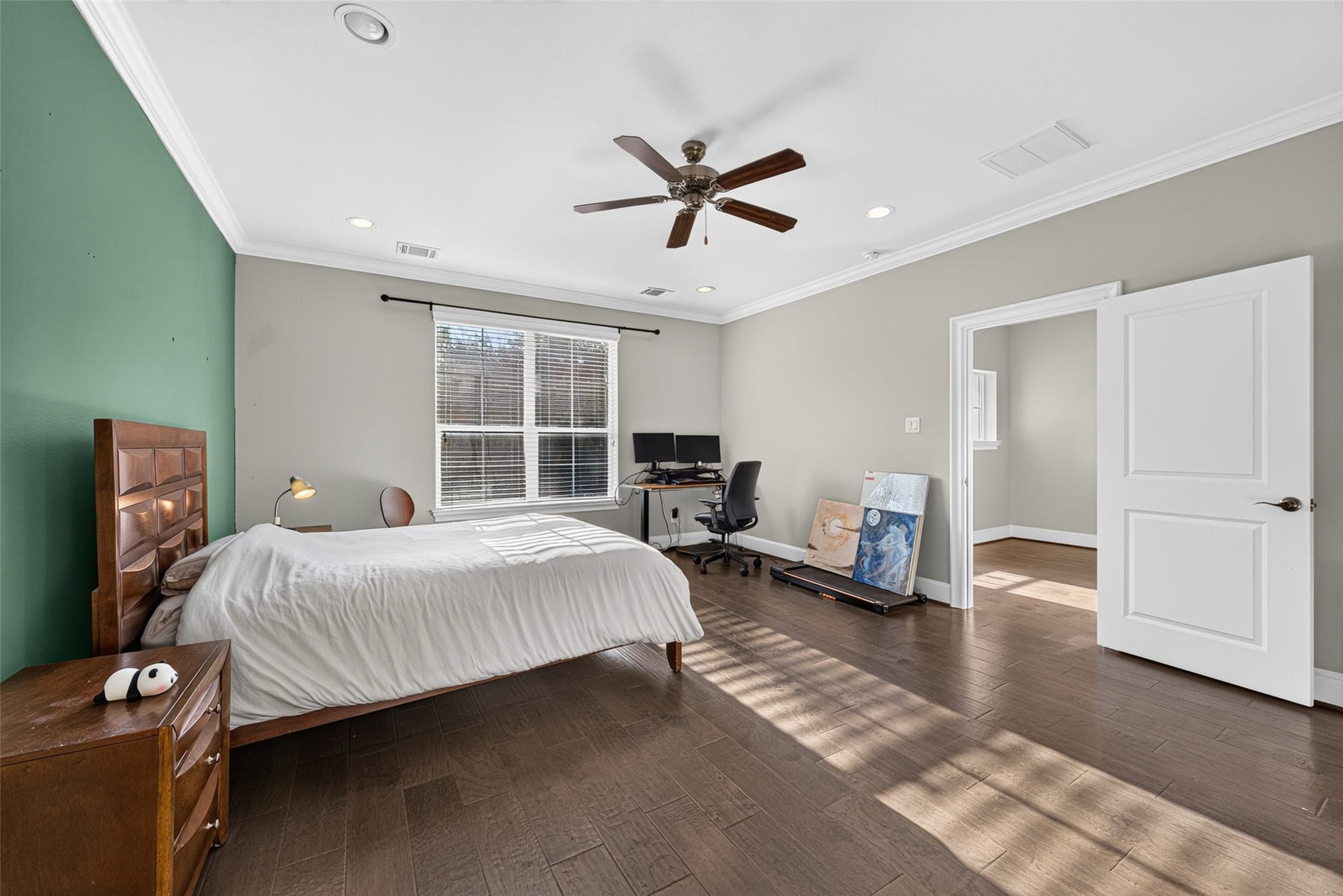 2502 Radcliffe Street, Houston, TX 77007 2502 Radcliffe Street, Houston, TX 77007