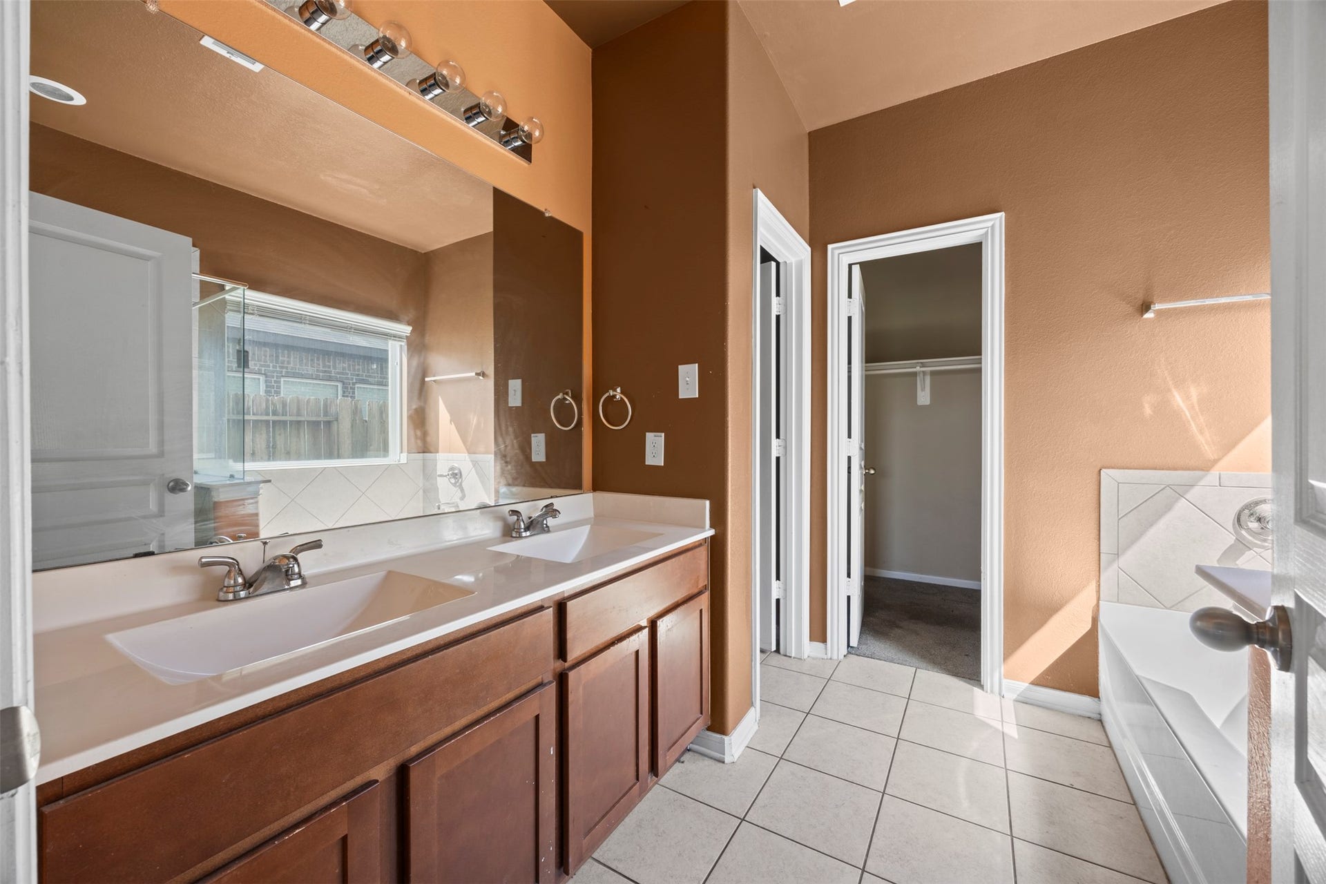 8615 Willet Street, Baytown, TX 77521 8615 Willet Street, Baytown, TX 77521