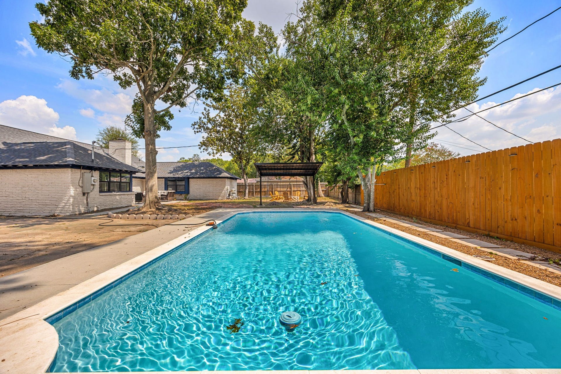 5519 W Bellfort Avenue, Houston, TX 77035 5519 W Bellfort Avenue, Houston, TX 77035