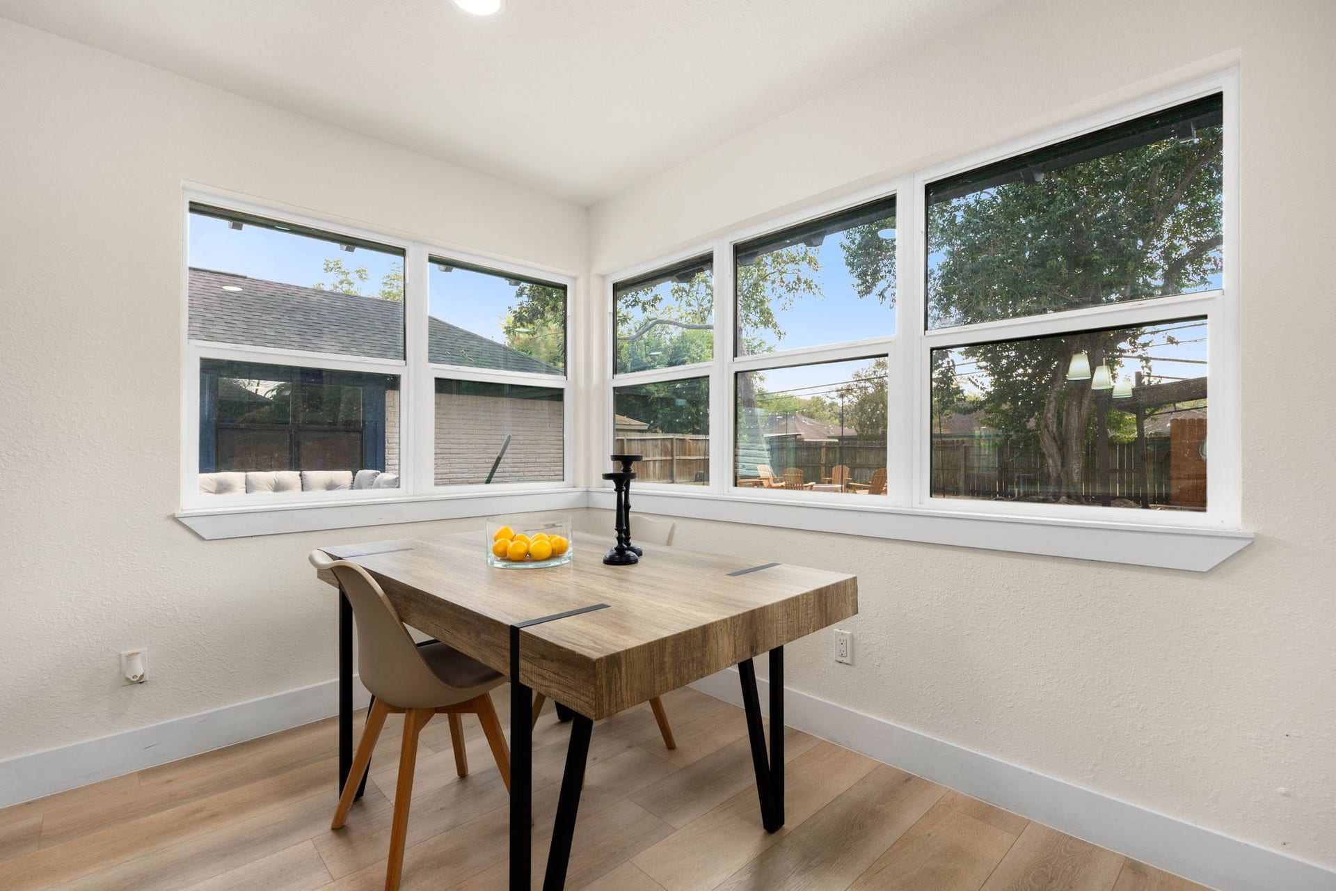 5519 W Bellfort Avenue, Houston, TX 77035 5519 W Bellfort Avenue, Houston, TX 77035