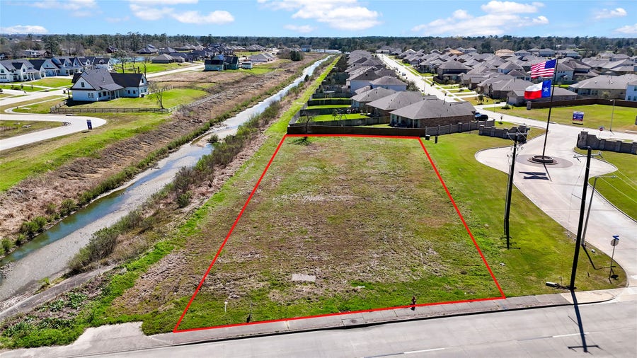 Property photo for 0 E Fm-517, Dickinson, TX