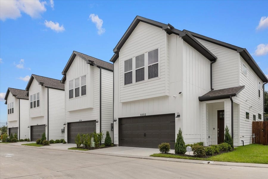 Property photo for 5010 Elizabeth City Street, Houston, TX