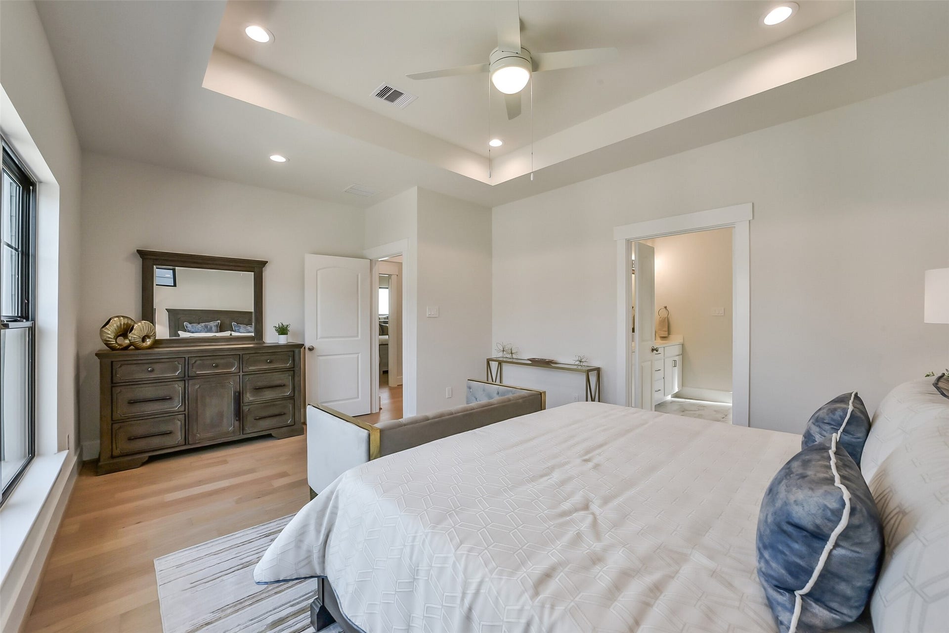 3521 Harvest Dance Drive, Houston, TX 77008 3521 Harvest Dance Drive, Houston, TX 77008