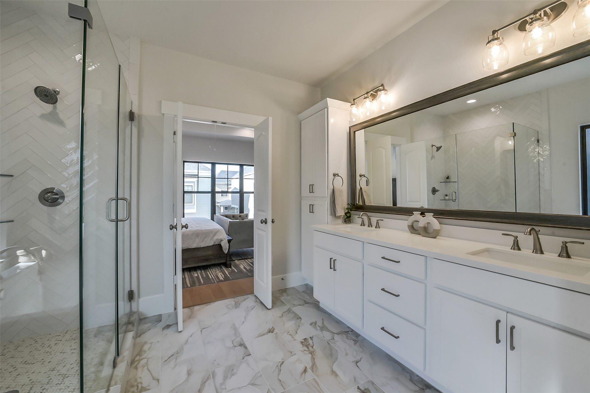 3521 Harvest Dance Drive, Houston, TX 77008 3521 Harvest Dance Drive, Houston, TX 77008