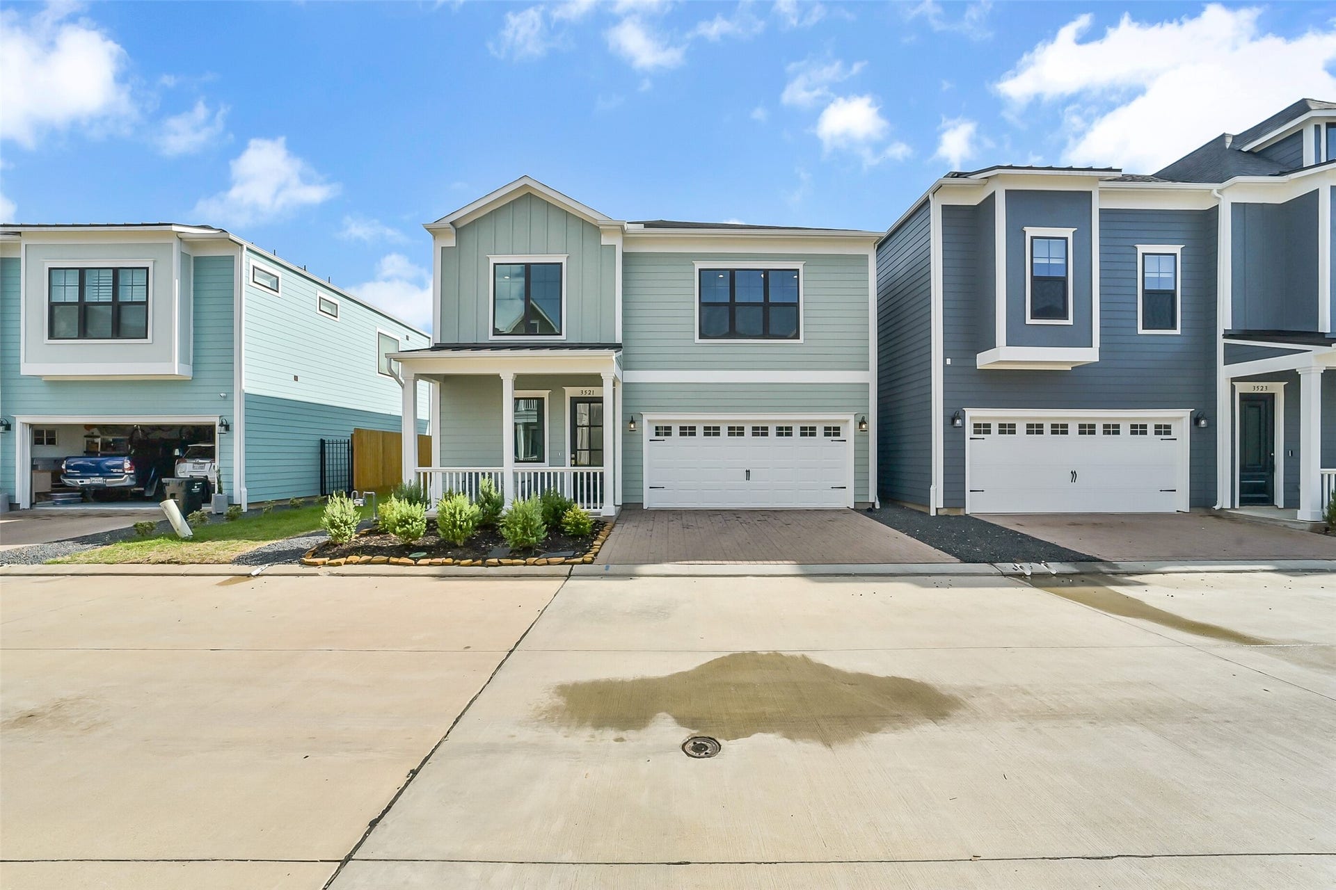 3521 Harvest Dance Drive, Houston, TX 77008 3521 Harvest Dance Drive, Houston, TX 77008