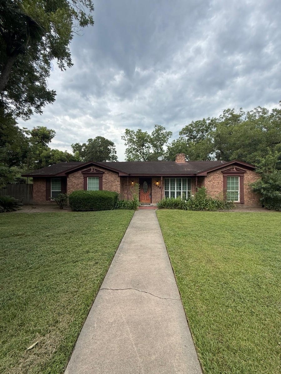 Property photo for 16402 Amcreek Road, Houston, TX