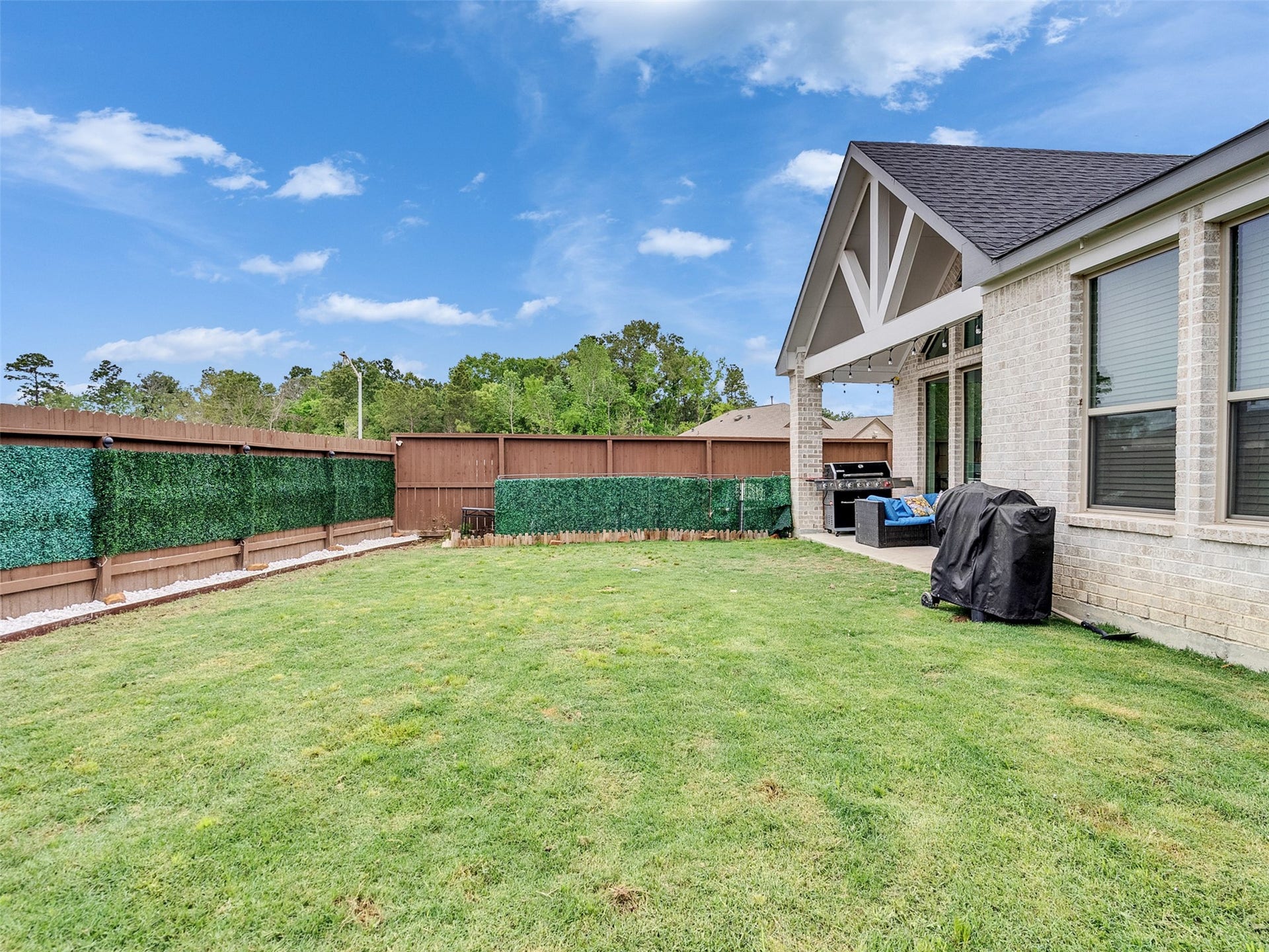 211 Vista Knoll Court, New Caney, TX 77357 211 Vista Knoll Court, New Caney, TX 77357