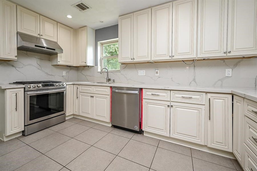 Property photo for 2027 Fernspray Lane, Houston, TX