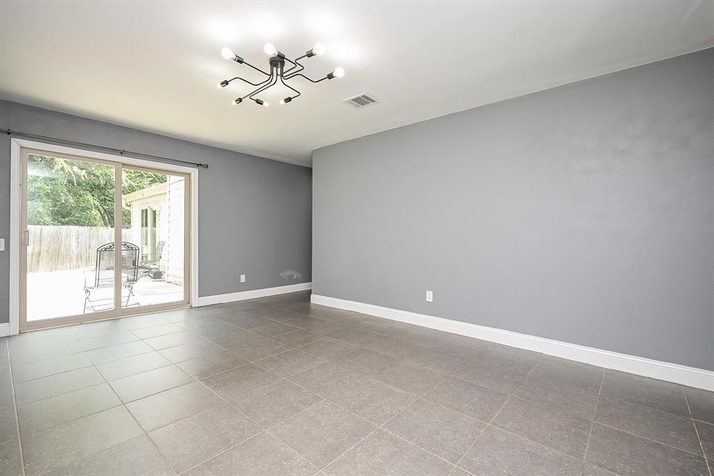 2027 Fernspray Lane, Houston, TX 77084