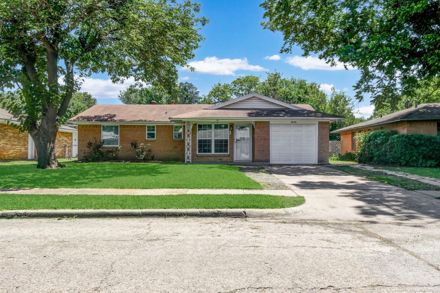 Property photo for 2646 Jonesboro Avenue, Dallas, TX