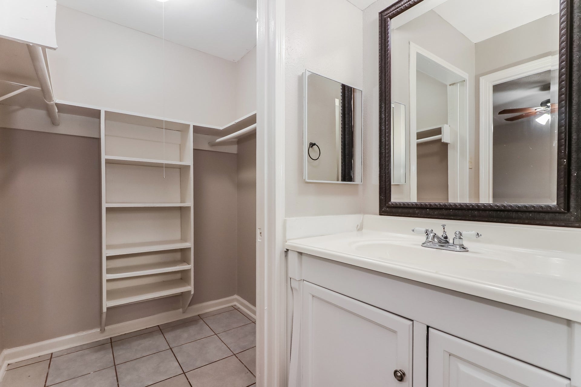 12805 Bexley Drive, Houston, TX 77099 12805 Bexley Drive, Houston, TX 77099