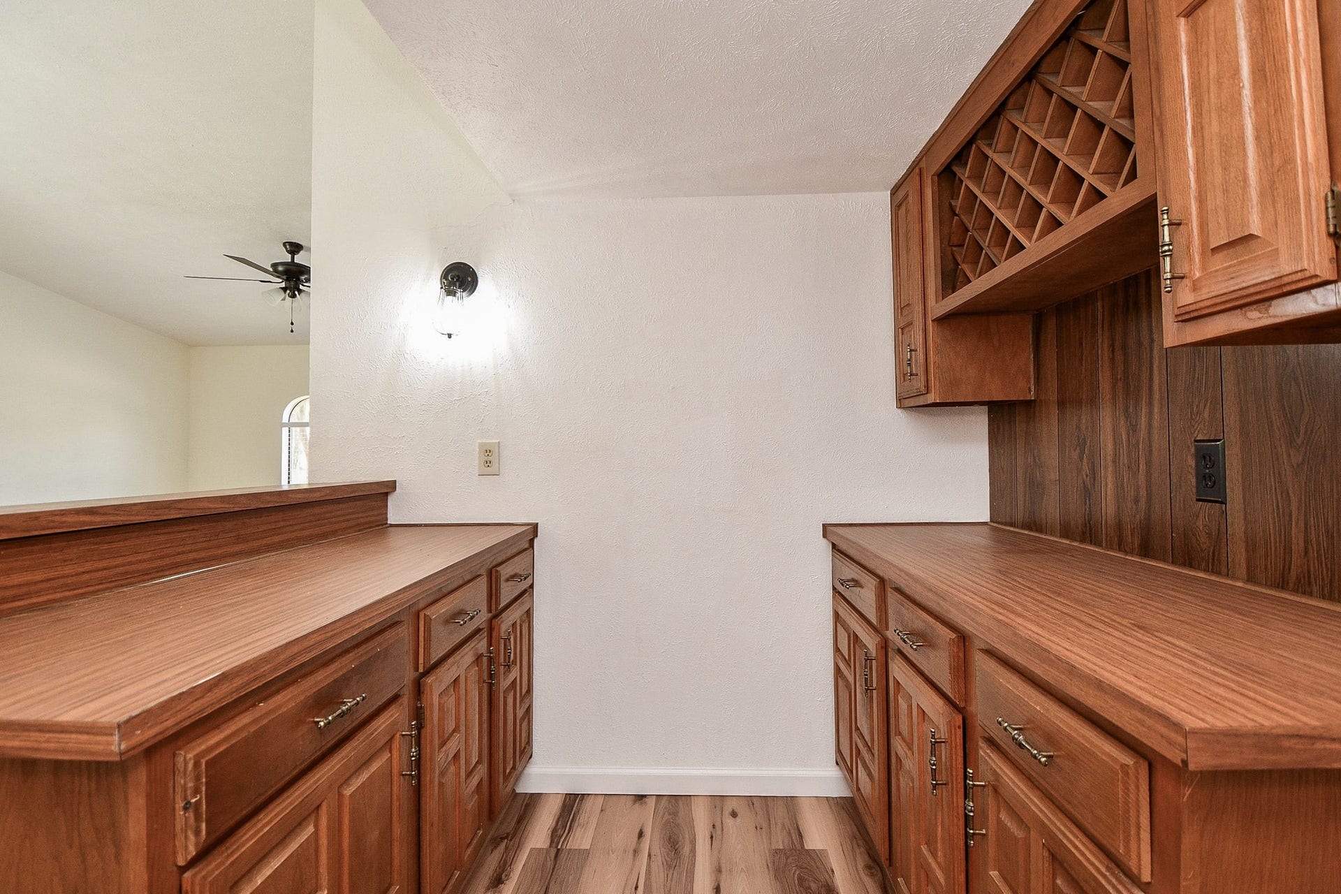 7315 El Cresta Drive, Houston, TX 77083 7315 El Cresta Drive, Houston, TX 77083