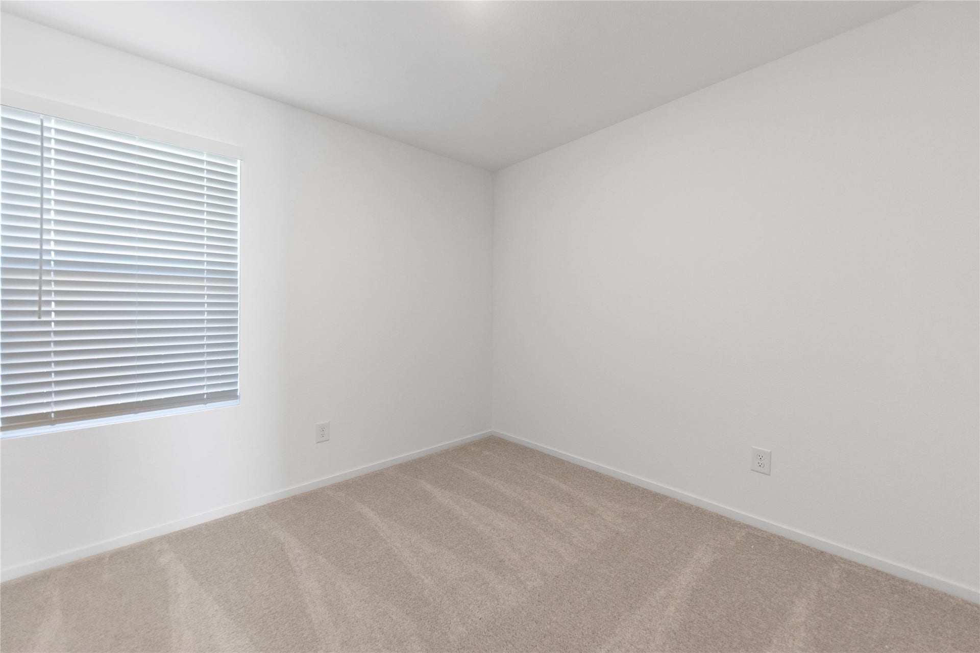9203 Burch Eagle Court, Baytown, TX 77521 Bedroom #2