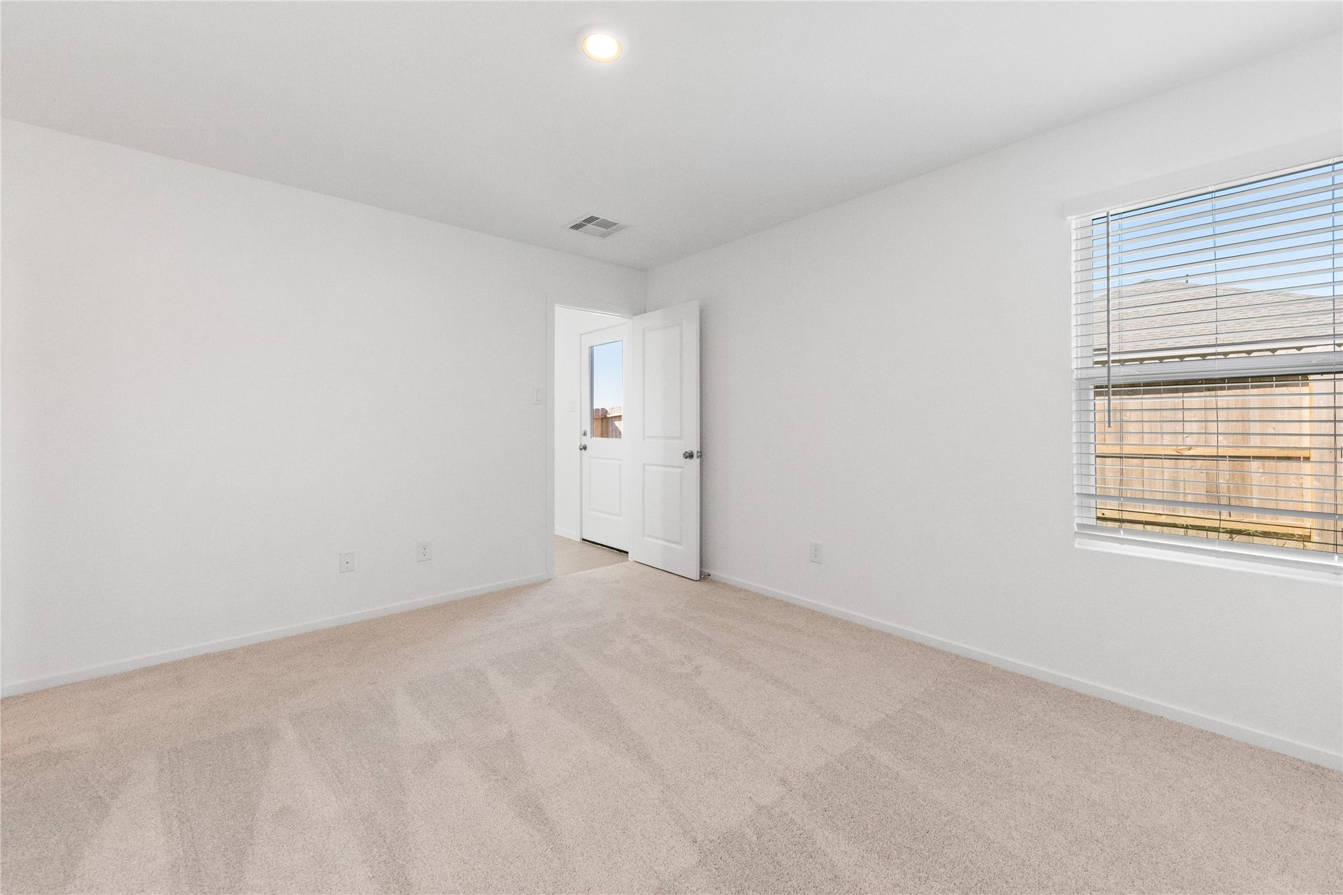 9203 Burch Eagle Court, Baytown, TX 77521 Primary Bedroom - View 2