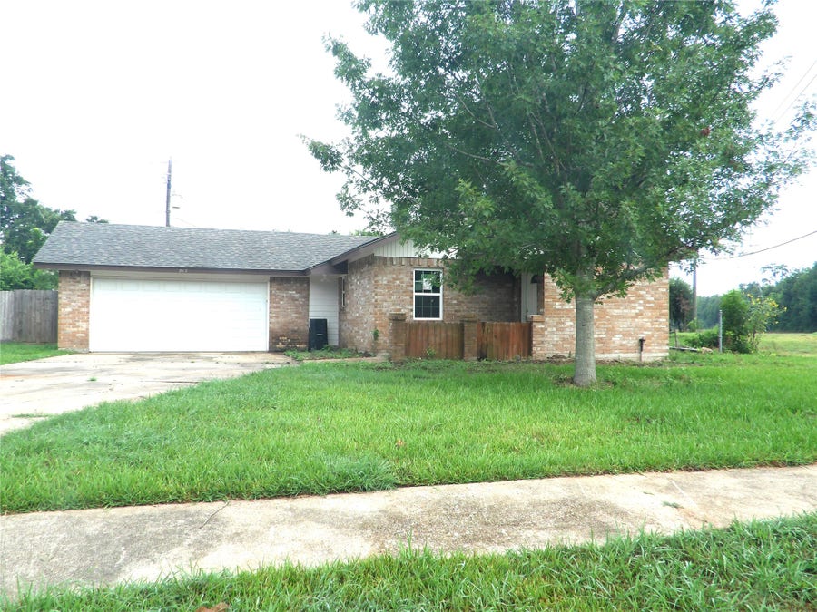 Property photo for 217 Sugar Cane Trace, Lake Jackson, TX