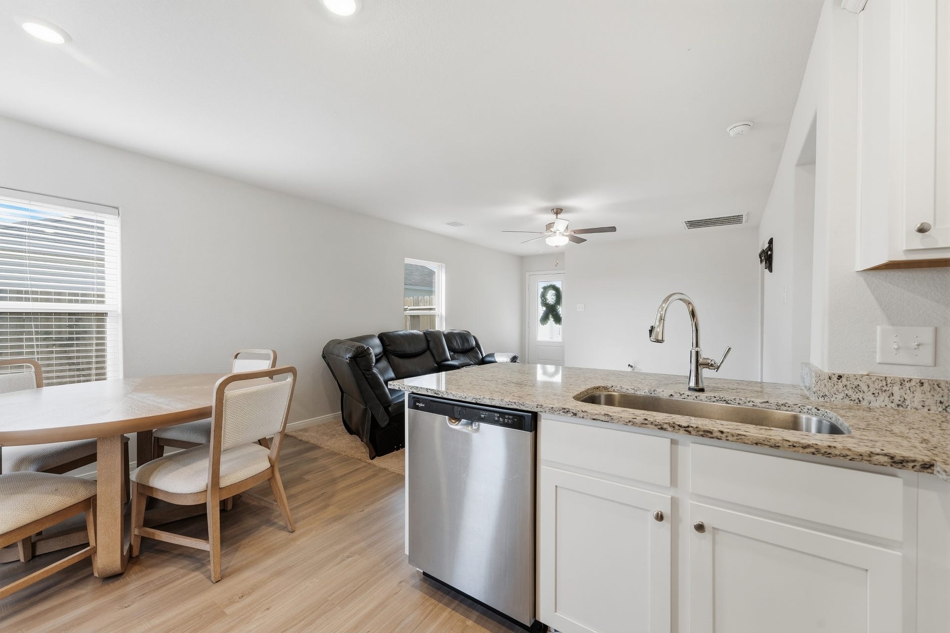 16382 Sweet Grove Drive, Conroe, TX 77303 16382 Sweet Grove Drive, Conroe, TX 77303
