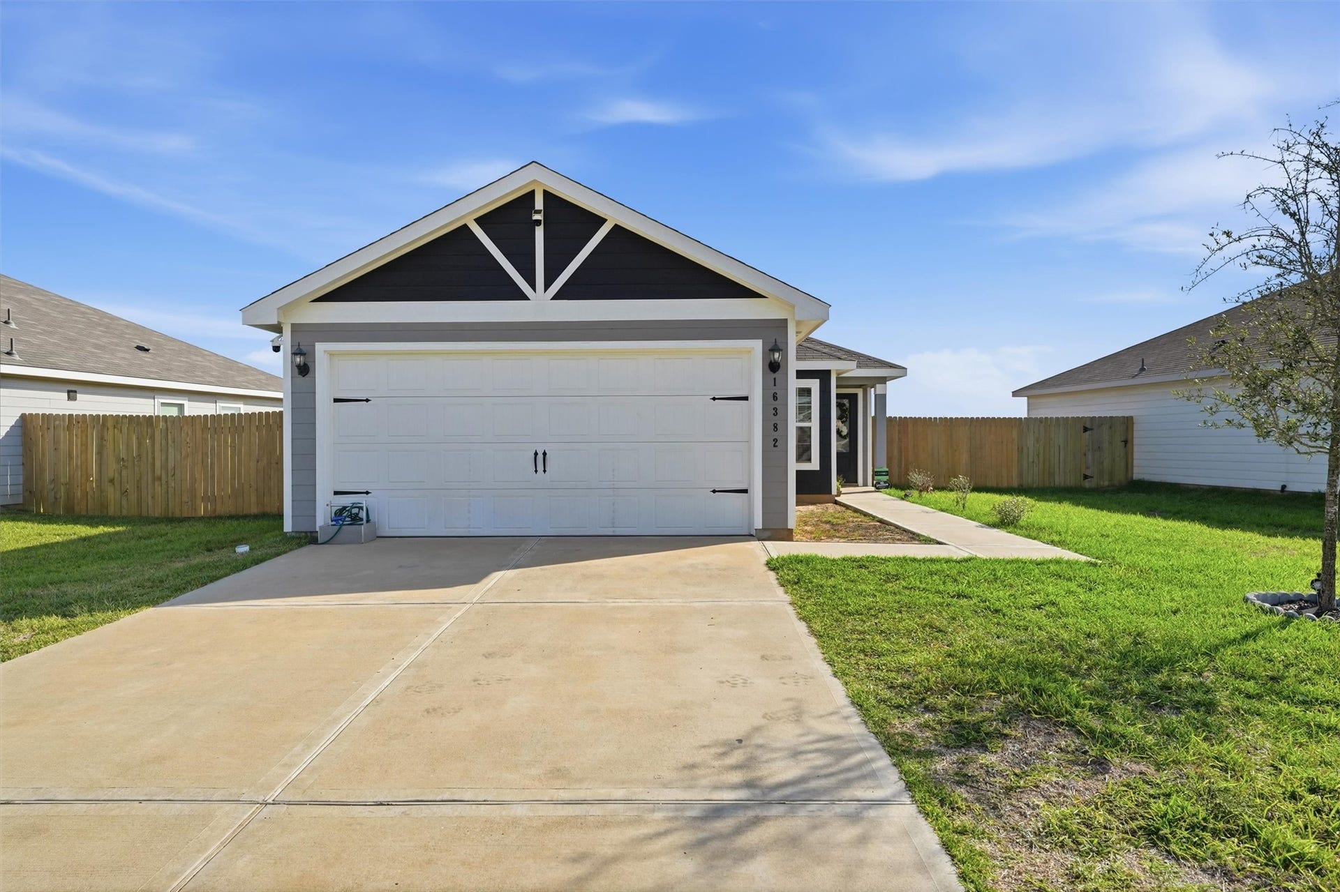 16382 Sweet Grove Drive, Conroe, TX 77303 16382 Sweet Grove Drive, Conroe, TX 77303