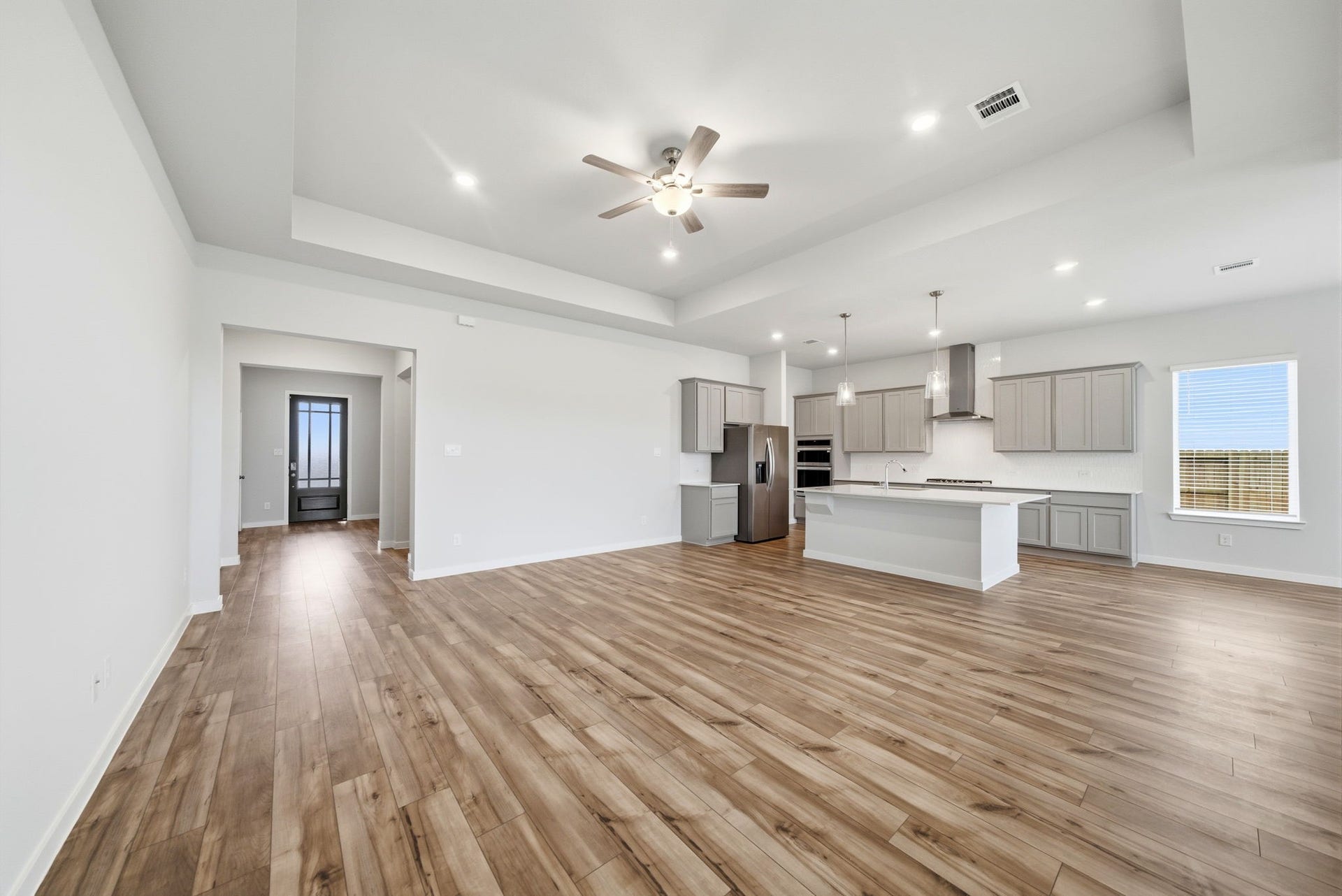 101 Lake Woodshore Court, Clute, TX 77531 101 Lake Woodshore Court, Clute, TX 77531