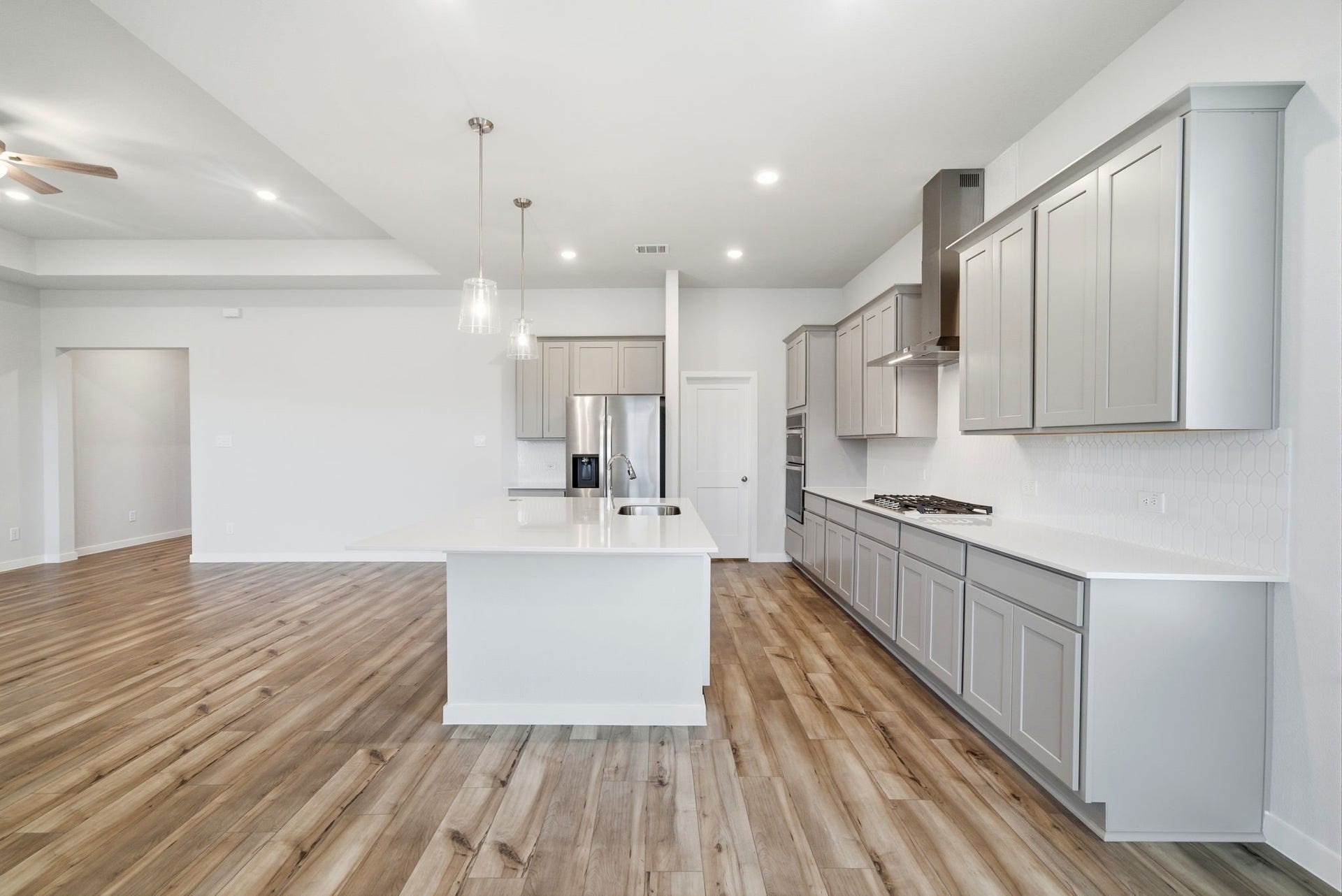 101 Lake Woodshore Court, Clute, TX 77531 101 Lake Woodshore Court, Clute, TX 77531