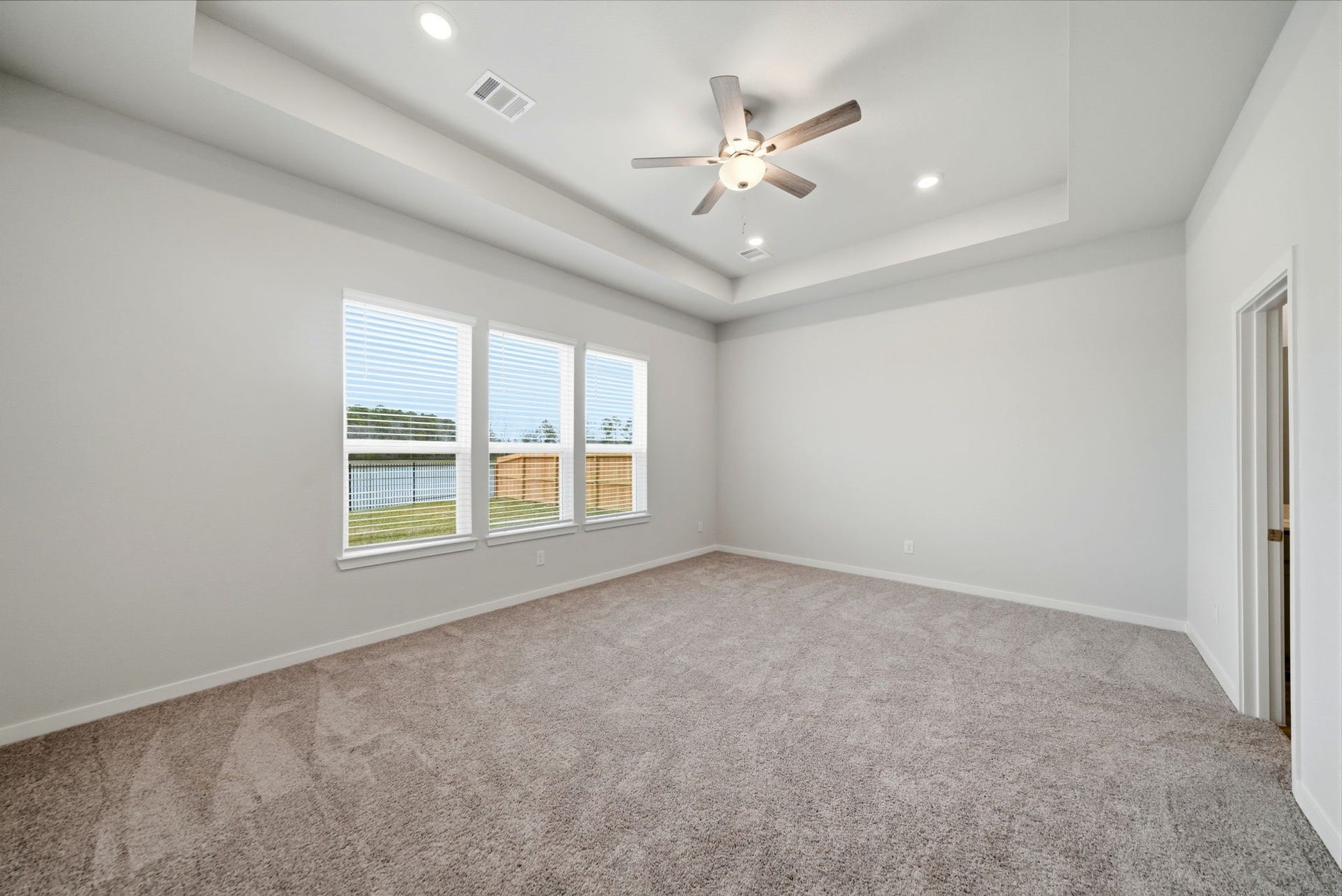 101 Lake Woodshore Court, Clute, TX 77531 101 Lake Woodshore Court, Clute, TX 77531
