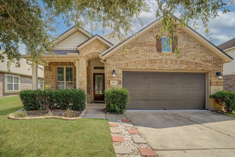 Property photo for 3834 Raintree Village Drive, Katy, TX