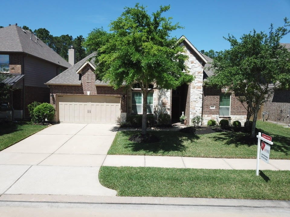 4818 Preserve Creek Court, Spring, TX 77389 4818 Preserve Creek Court, Spring, TX 77389