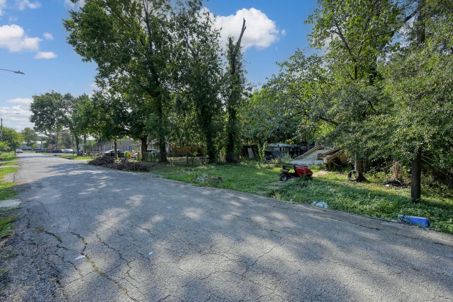 Property photo for 7214 Tilgham Street, Houston, TX