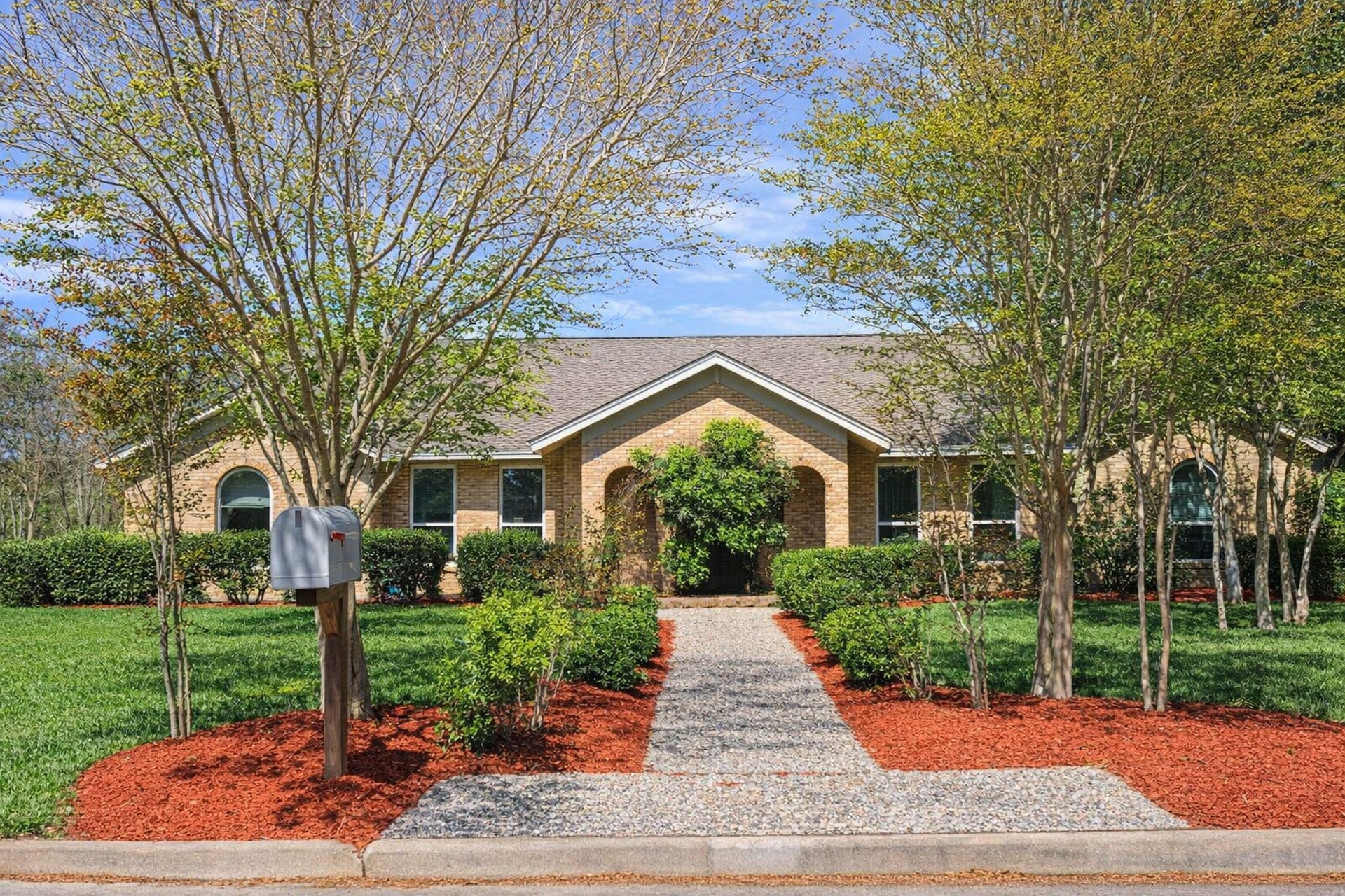 1912 Aggie Lane, League City, TX 77573 1912 Aggie Lane, League City, TX 77573